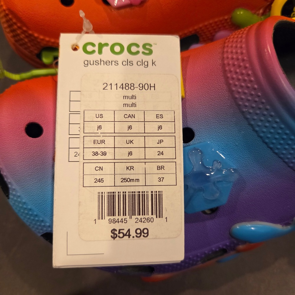 Crocs Gushers Classic Clog Kid J6 Rainbow Multi Color Fruit Snacks Kidcore Retro - Picture 6 of 6